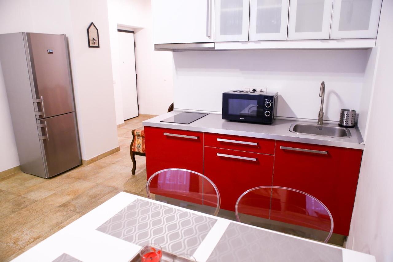 Stefania Apartment Centre Praga Zewnętrze zdjęcie