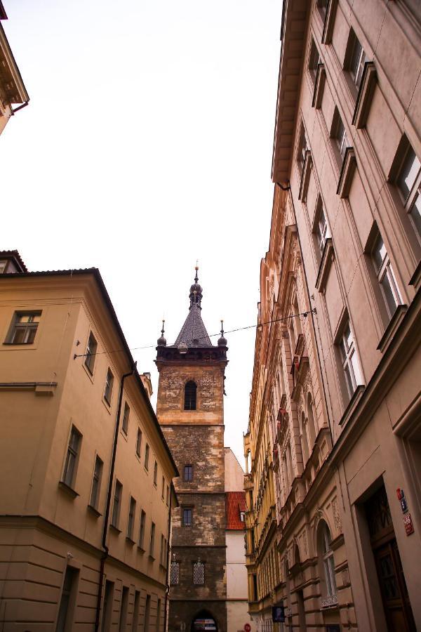 Stefania Apartment Centre Praga Zewnętrze zdjęcie